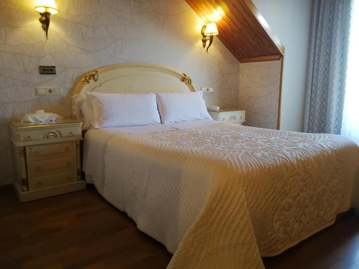 Hotel Playa Compostela Vilagarcia de Arousa Buitenkant foto