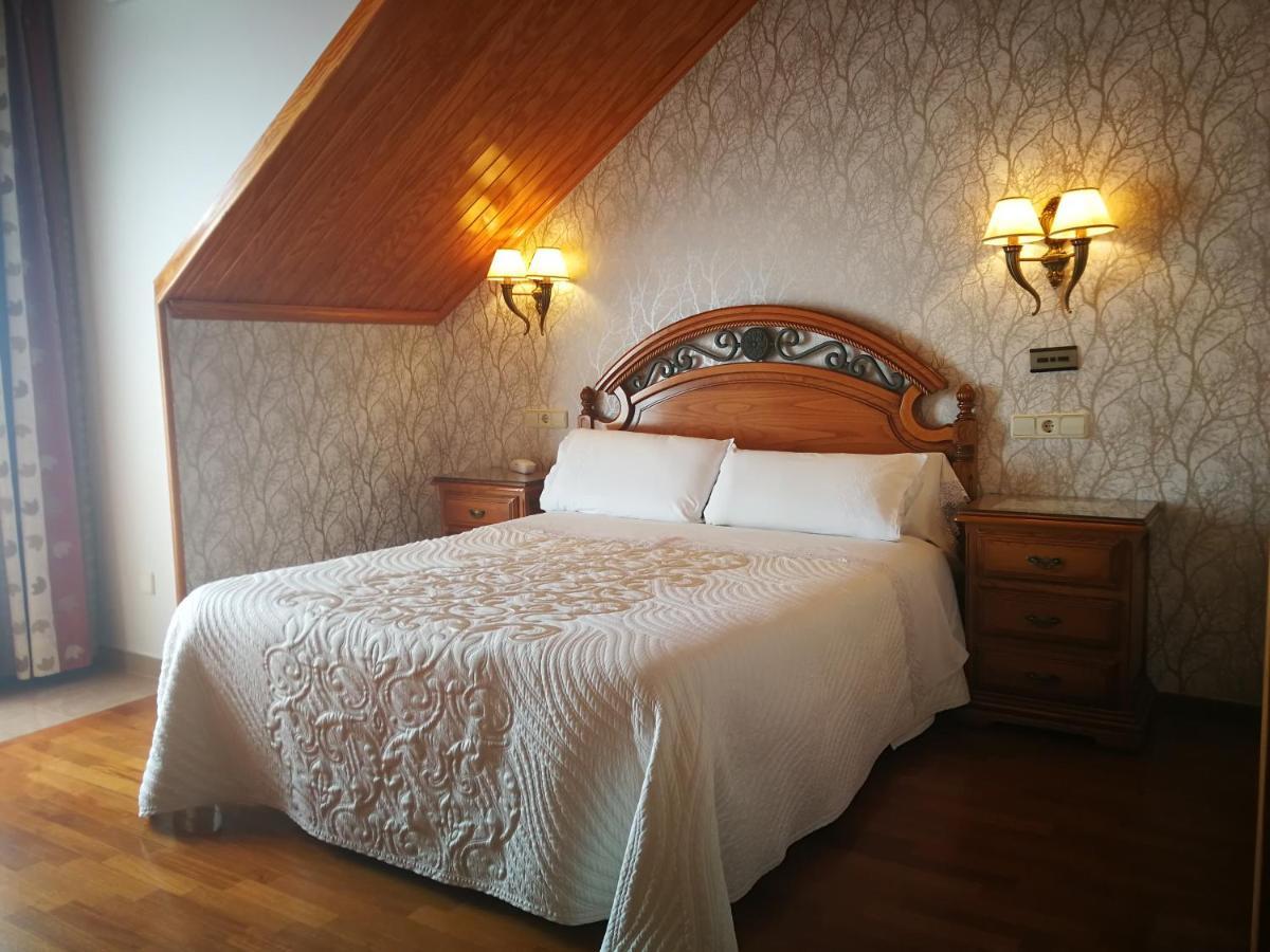 Hotel Playa Compostela Vilagarcia de Arousa Buitenkant foto