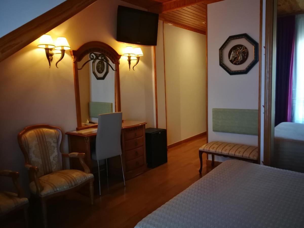 Hotel Playa Compostela Vilagarcia de Arousa Buitenkant foto