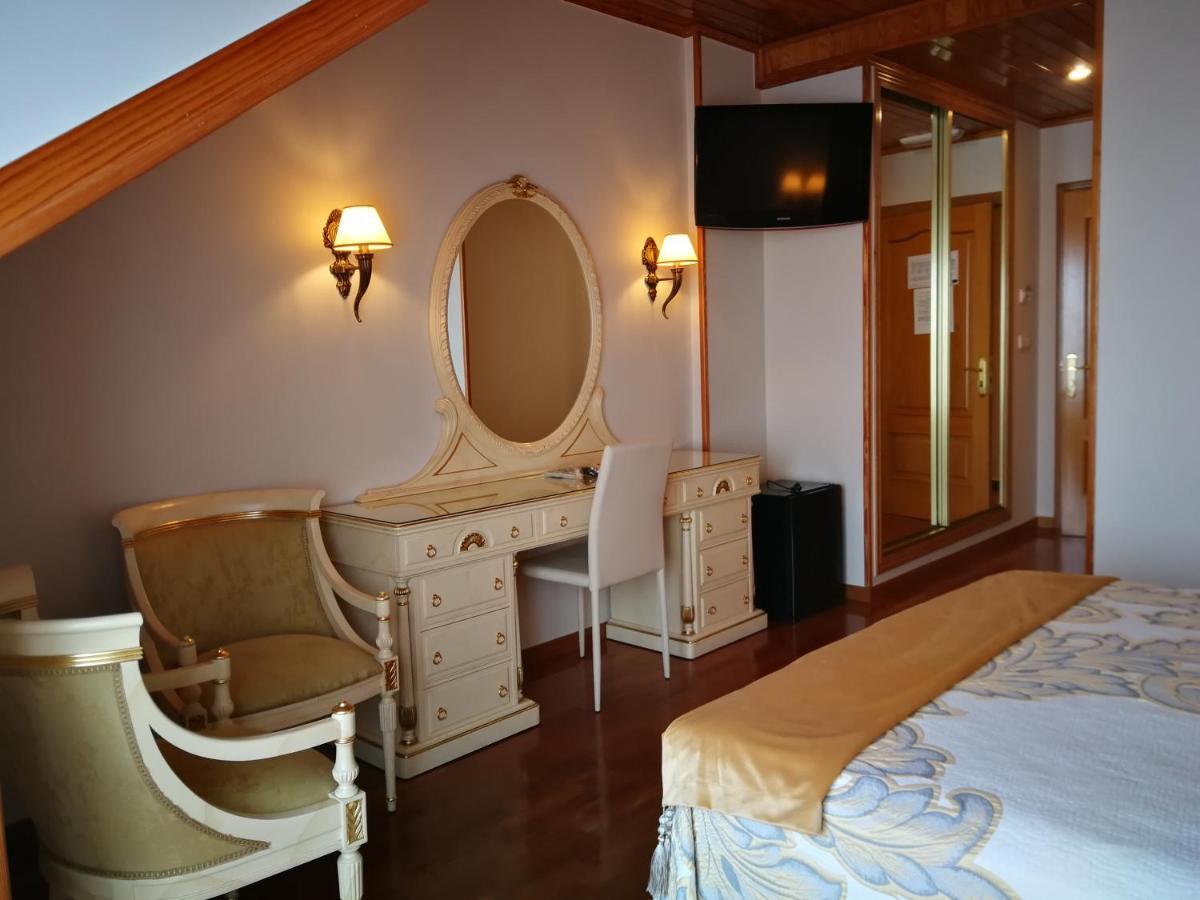 Hotel Playa Compostela Vilagarcia de Arousa Buitenkant foto