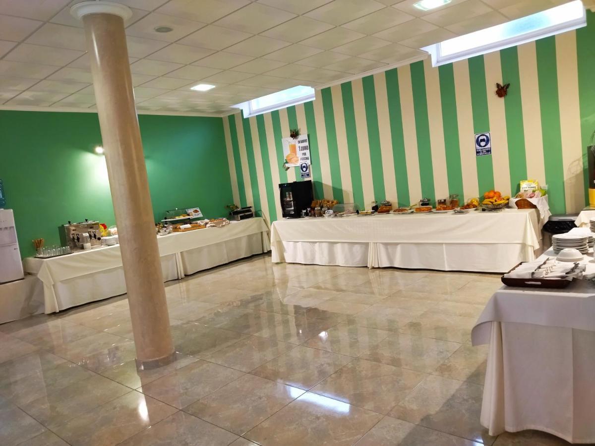 Hotel Playa Compostela Vilagarcia de Arousa Buitenkant foto
