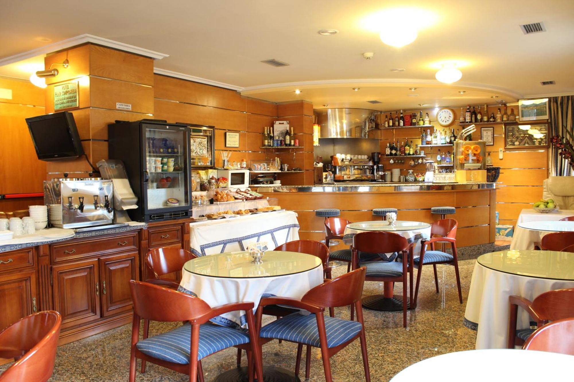 Hotel Playa Compostela Vilagarcia de Arousa Buitenkant foto