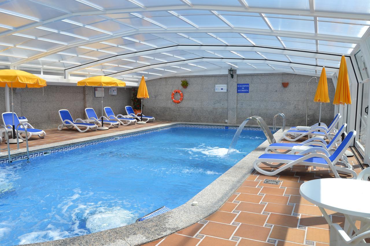 Hotel Playa Compostela Vilagarcia de Arousa Buitenkant foto