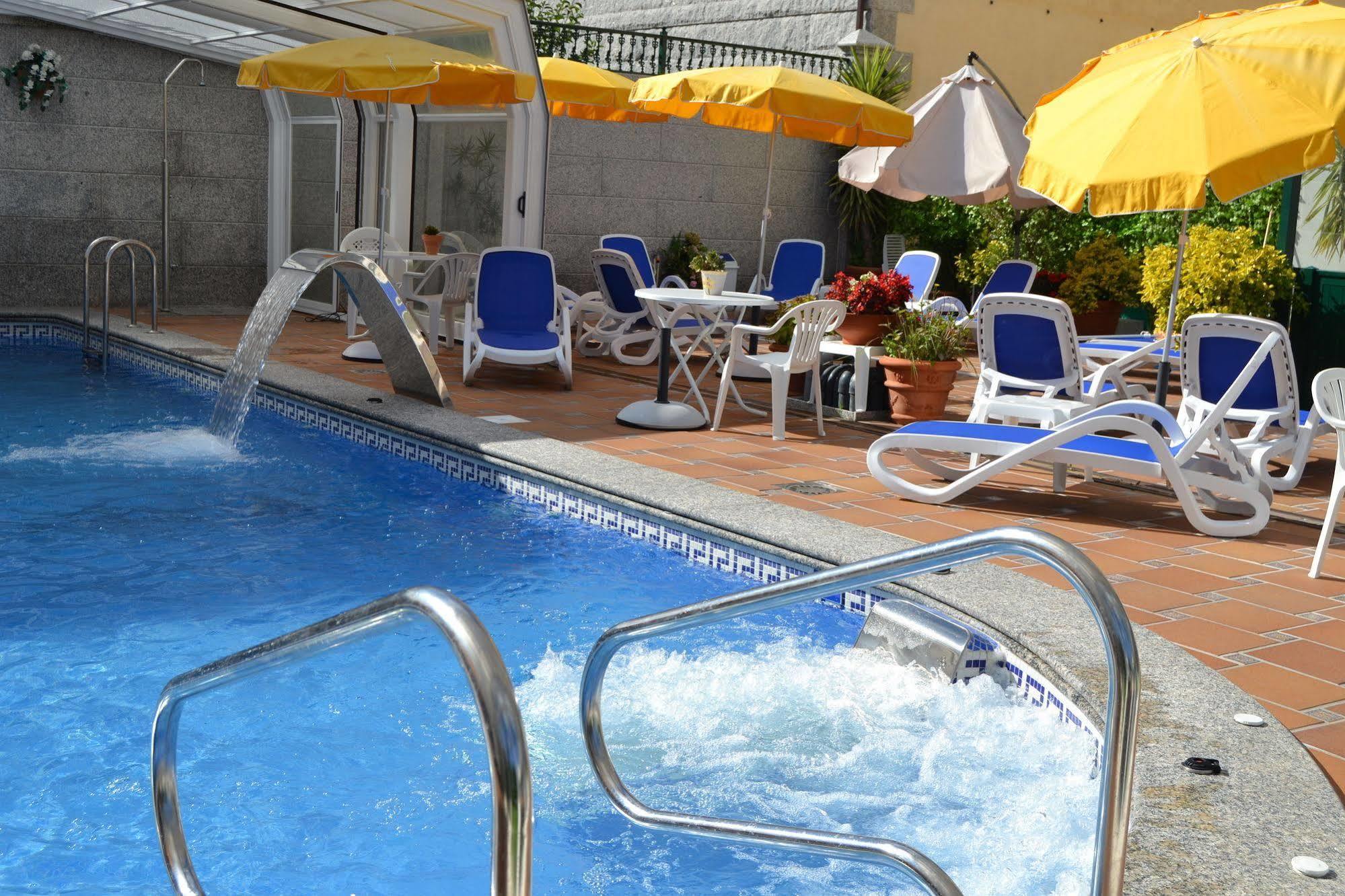 Hotel Playa Compostela Vilagarcia de Arousa Buitenkant foto