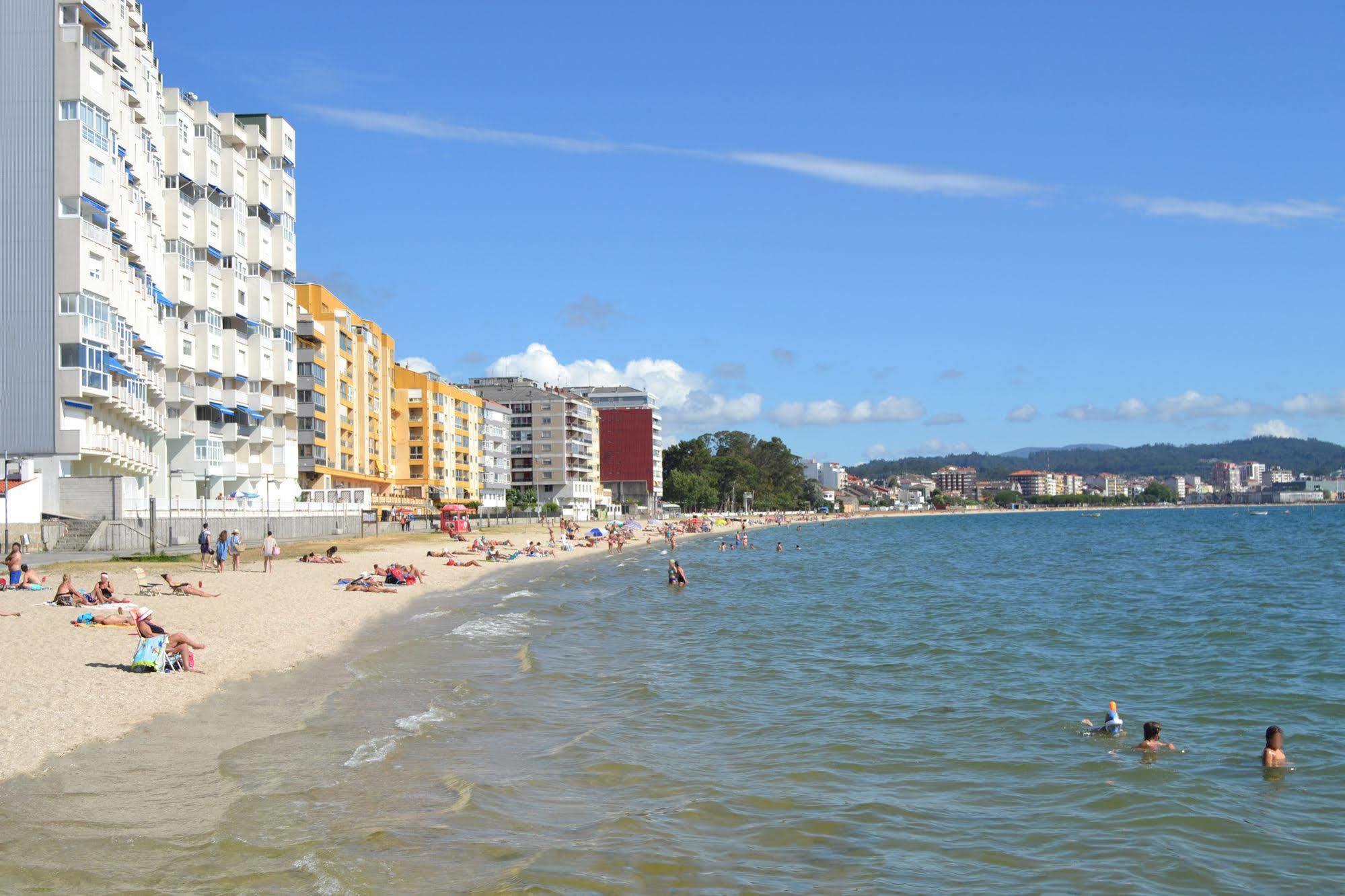 Hotel Playa Compostela Vilagarcia de Arousa Buitenkant foto