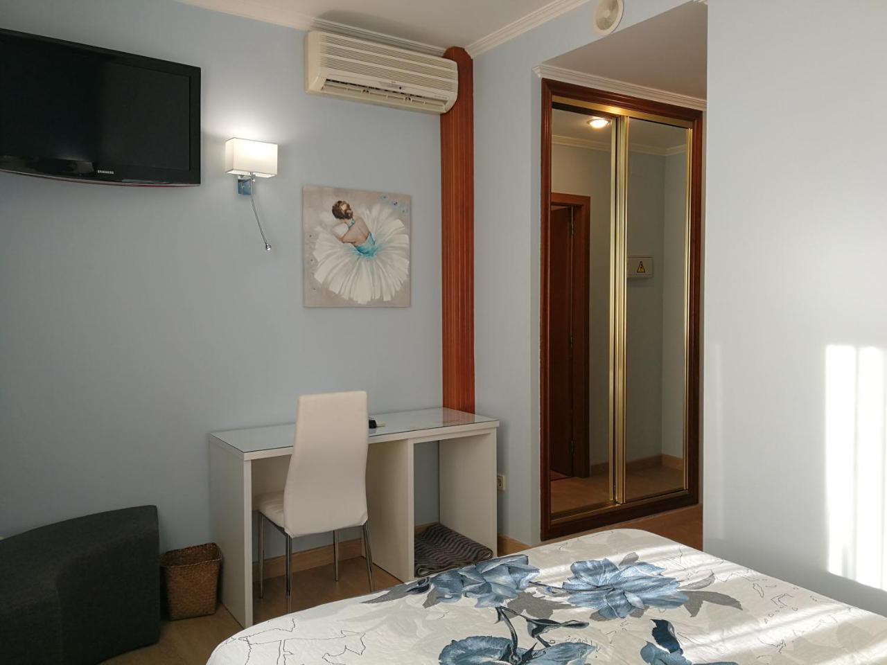 Hotel Playa Compostela Vilagarcia de Arousa Buitenkant foto